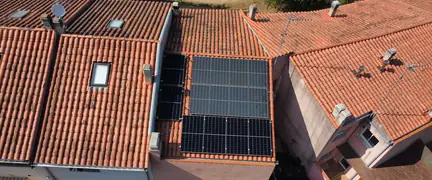 Instalación de placas solares en Arbúcies