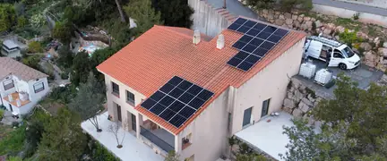 Instalación de placas solares en Vallirana