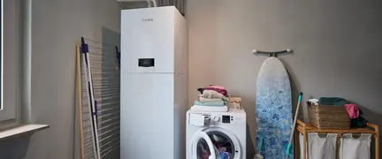 Unidad interior Vaillant uniTOWER con acumulación